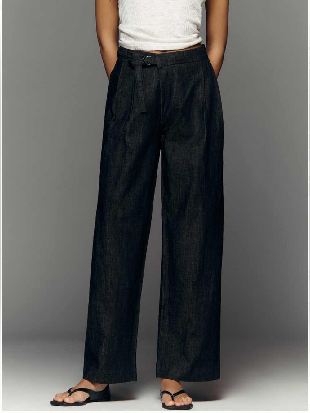 ANTHROPOLOGIE Maeve Belted Pleated High Rise Wide Leg Jeans Dark Denim Size 31